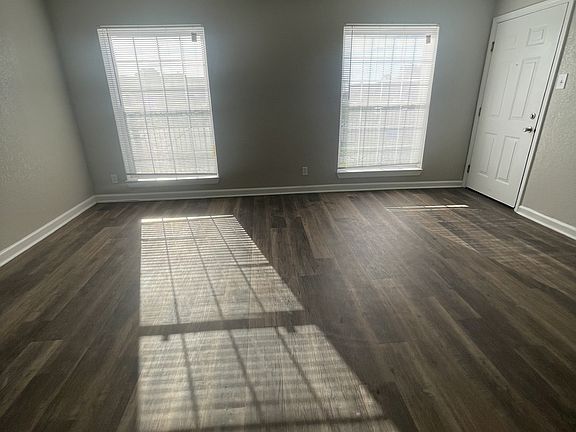 4th image of 3708 Garden Oaks Dr #Ef0014902