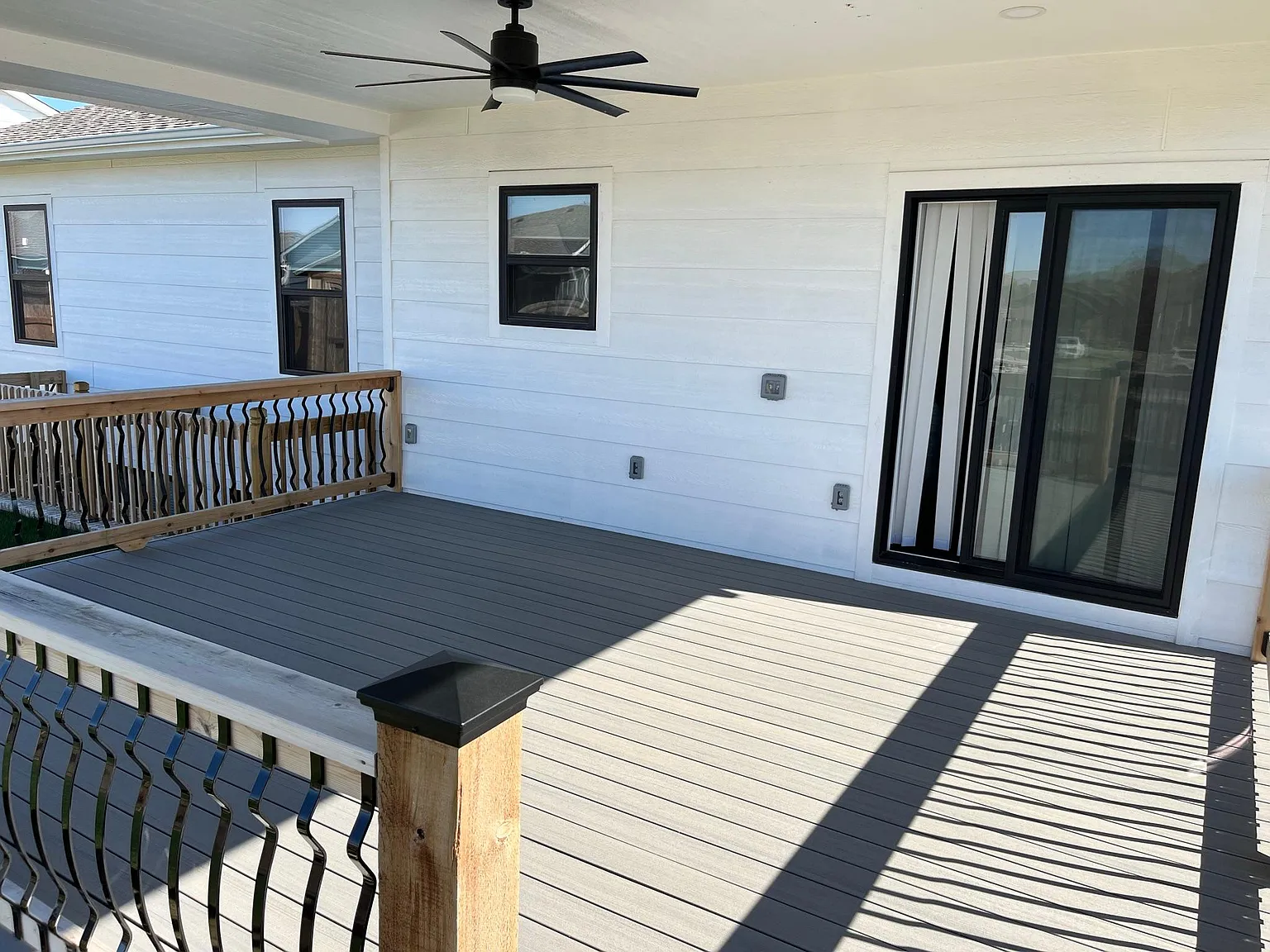 5 bed, 2405 sqft, $2,500 — Photo 3