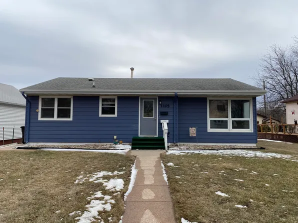 1105 W 3rd Ave, Mitchell, SD 57301