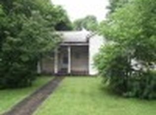 800 S 2nd St, De Soto, MO 63020