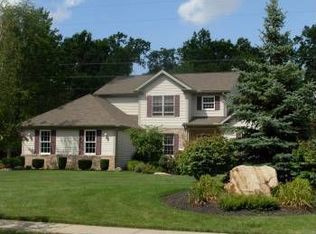 1585 Newport Dr, Macedonia, OH 44056