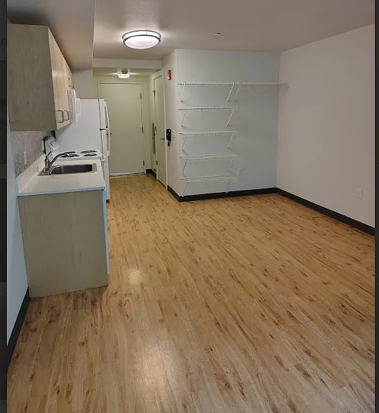 Marion West Apartments — Photo 4