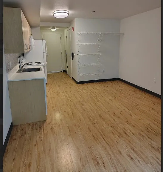 Marion West Apartments — Photo 4
