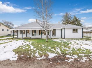 416 N Edith St, Shoshone, ID 83352