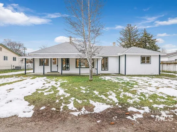 416 N Edith St, Shoshone, ID 83352