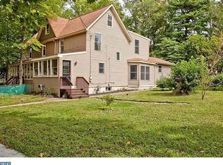 407 E Maple Ave, Lindenwold, NJ 08021