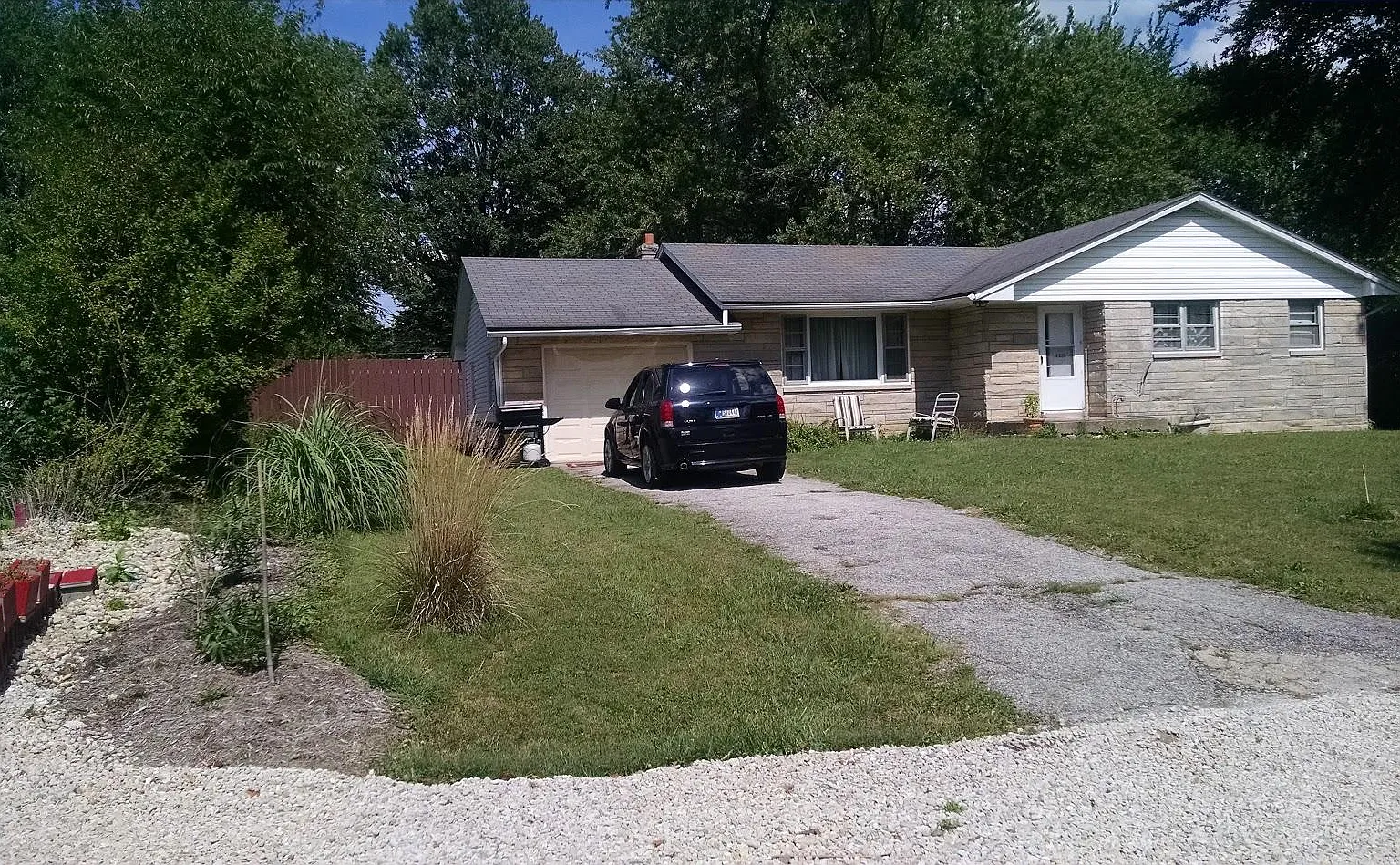 3 bed, 1200 sqft, $1,500 — Photo 1