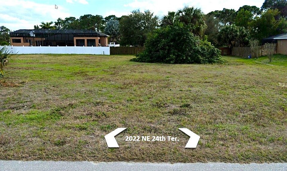 1st image of 2022 NE 34th Ter