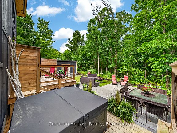 5th image of 9 Silver Birch Cir N