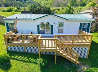 428 Maybrook Rd, Pembroke, VA 24136