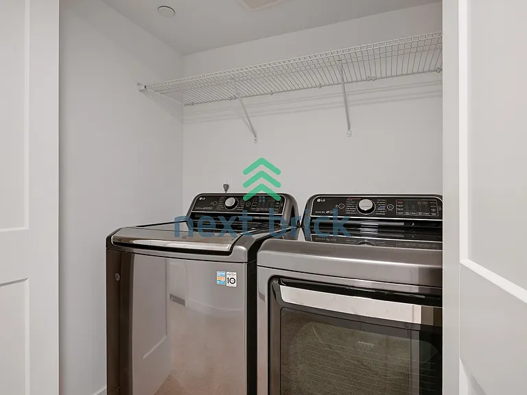 1438 158th Ct NE — Photo 16
