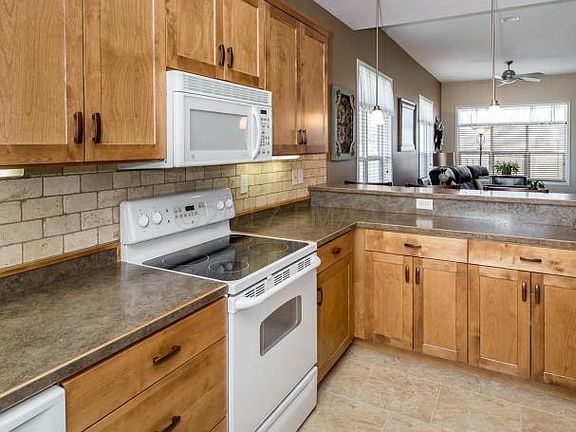 4th image of 4844 Westminster Dr