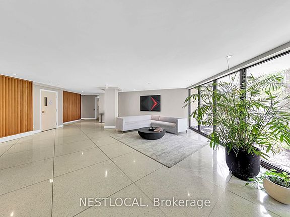 2nd image of 581 Avenue Rd #504