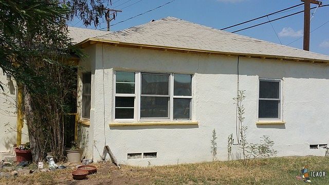 2nd image of 830 W Orange Ave