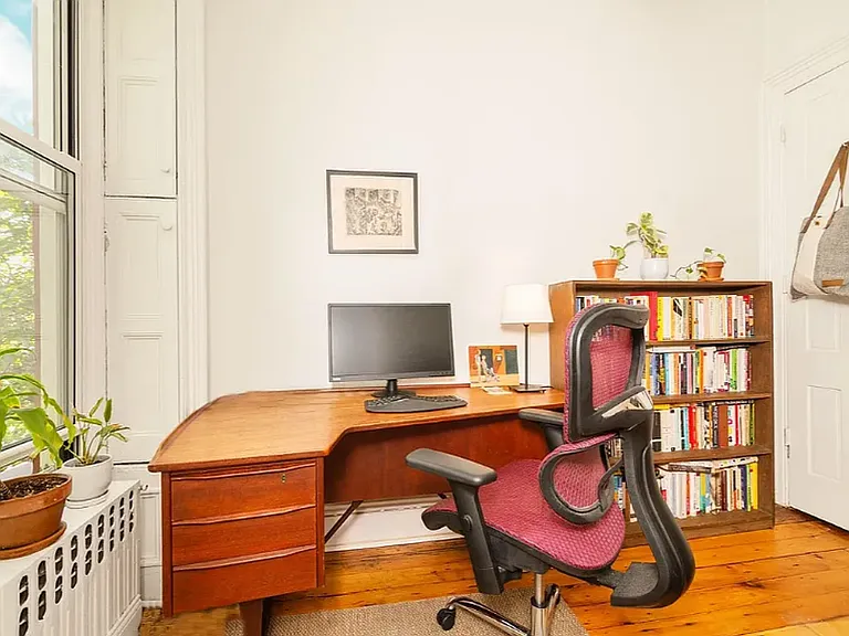 464 Macon St #2 — Photo 8