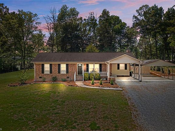 2nd image of 2617 Keck Dr