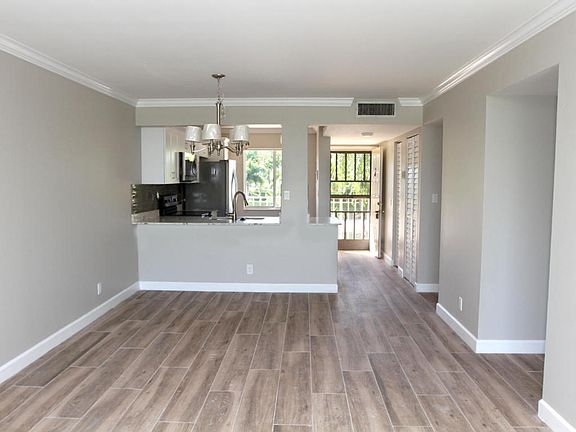 2nd image of 7145 Huntington Ln APT 207