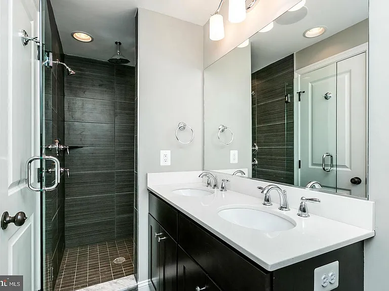 1815 Westphal Pl — Photo 13