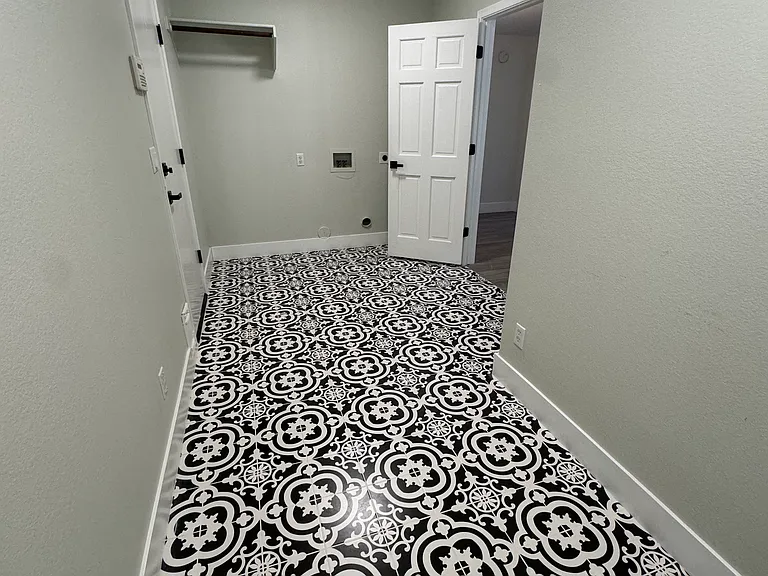 3340 S Oleander Dr — Photo 12