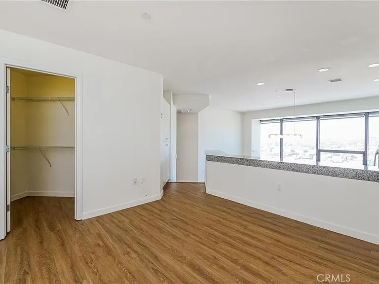 1100 Wilshire Blvd #2603 — Photo 7
