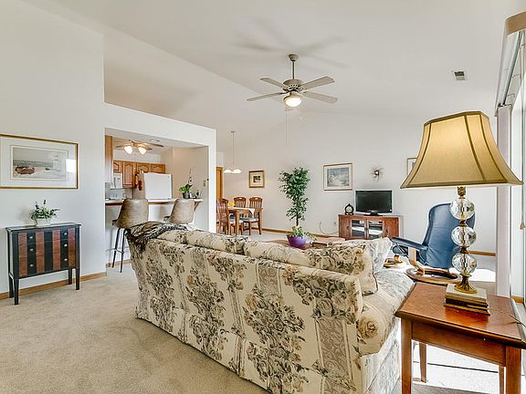 2nd image of 1252 Village Centre Dr Unit 7