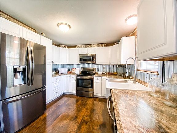 5th image of 6751 Old Troy Pike