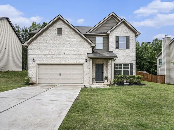 3032 Newbury Ln, Ellenwood, GA 30294
