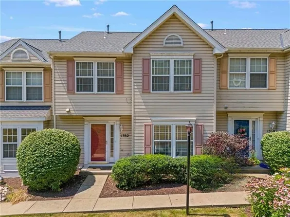 1362 Meadowbrook Dr N, Canonsburg, PA 15317