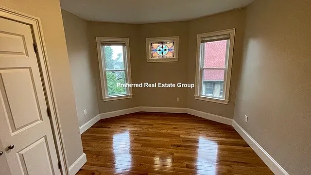 15 Dix St #2 — Photo 11