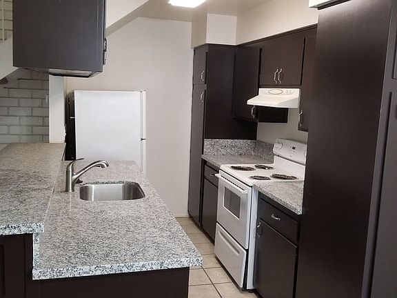 5th image of 4105 Gaddi Dr APT 2