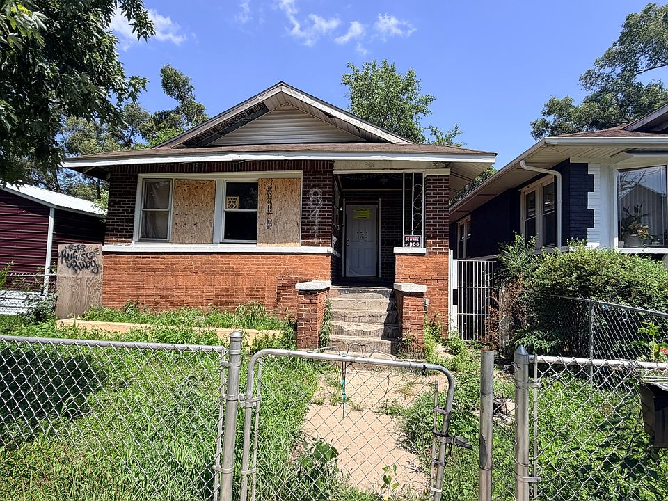 1st image of 841 Georgia St