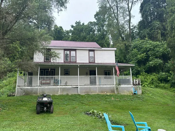 46386 County Road 501, Coshocton, OH 43812