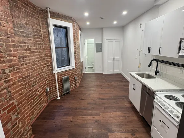 426 East 73rd Street image 1 of 10