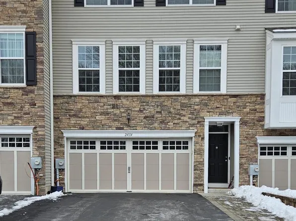 24114 Hickory Ln, Langhorne, PA 19047