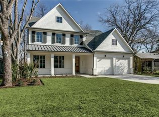 9238 Peninsula Dr, Dallas, TX 75218
