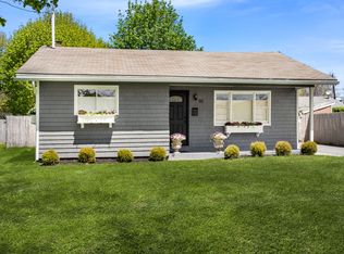 161 Miller Rd, Southampton, NY 11968