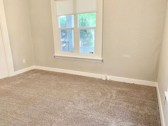 3rd image of 7039 15th Ave NW
