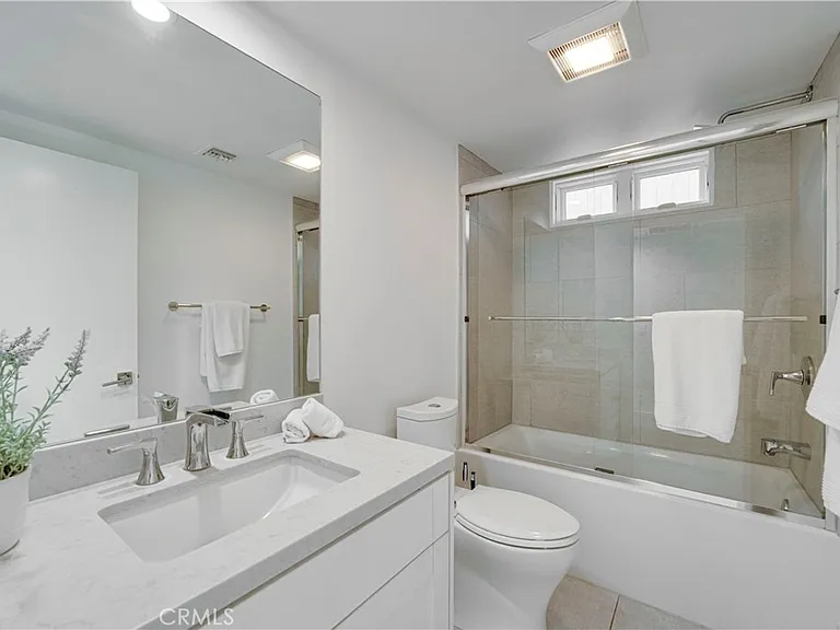 608 Heliotrope Ave — Photo 25
