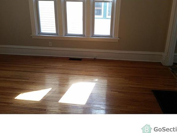 4th image of 125 N Longwood St
