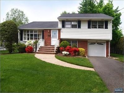 307 Webster Dr, New Milford, NJ, 07646