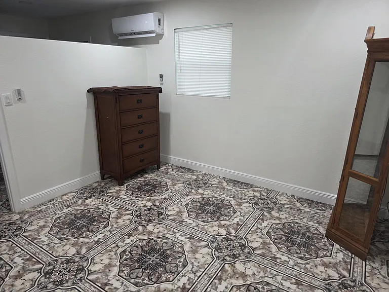 107 Valley Cir #A — Photo 7