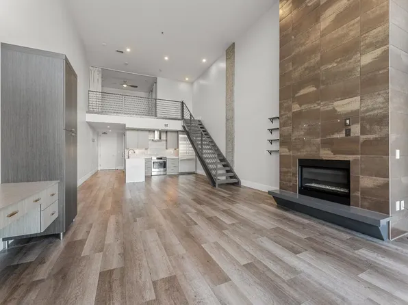 1818 L St Unit 807, Sacramento, CA 95811