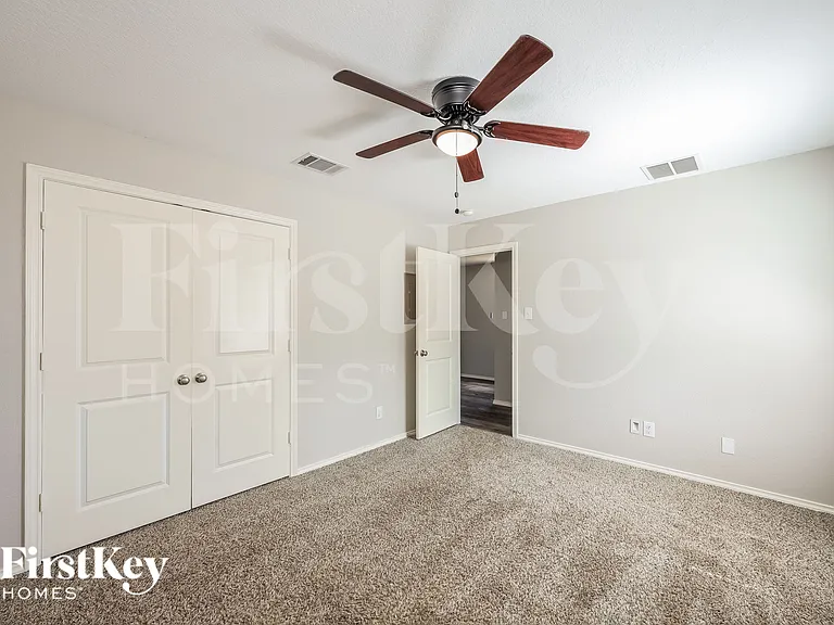 6006 Autumn Palms — Photo 10