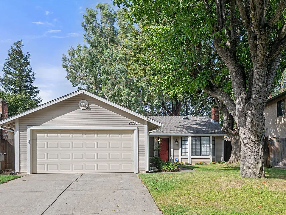 2226 Coroval Dr