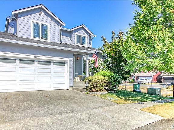 2nd image of 18610 16th Avenue Ct E