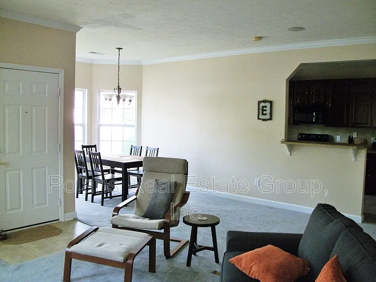 1070 Sedona Pass — Photo 4