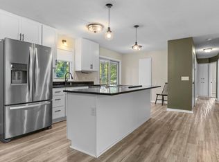 5375 Matterhorn Dr NE, Fridley, MN 55421