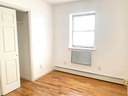 Rented by Capri Jet Realty Corp | media 16