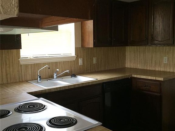 3rd image of 11329 Olmos Creek Cir