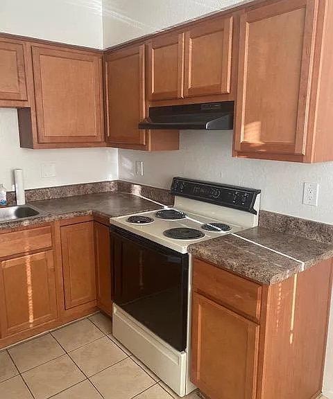 Stove - new hood